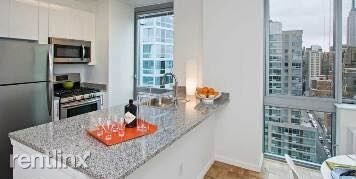 Building Photo - 3 br, 1 bath Apartment - 400 W 37th St