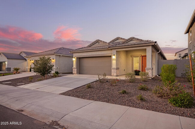 Building Photo - 3274 W Stradling Ave