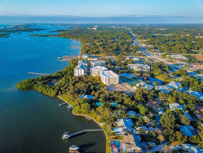 Foto del edificio - Edgewater at Hidden Bay