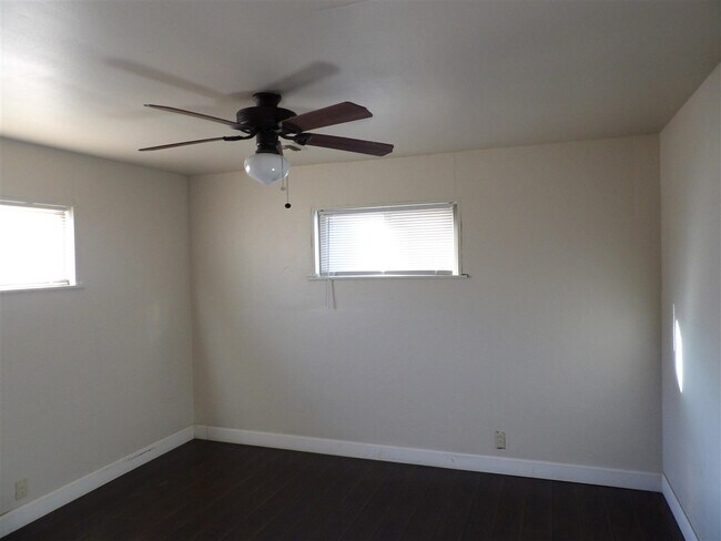 Foto del edificio - 9 NW 13th St