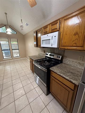 Foto del edificio - 1022 Wendell Way