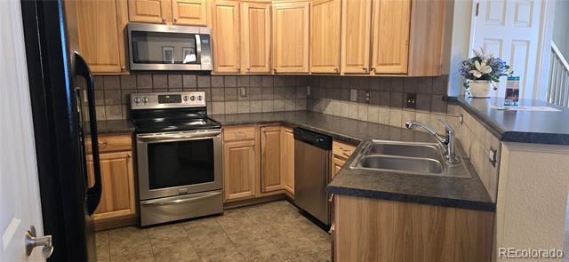 Foto del edificio - 12766 Jasmine St