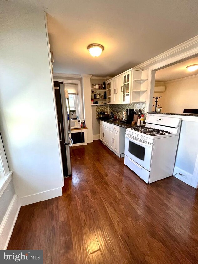 Foto principal - 215 Maple St