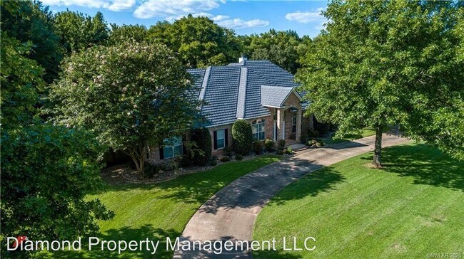Building Photo - 4 br, 3 bath House - 143 Lakewood Point
