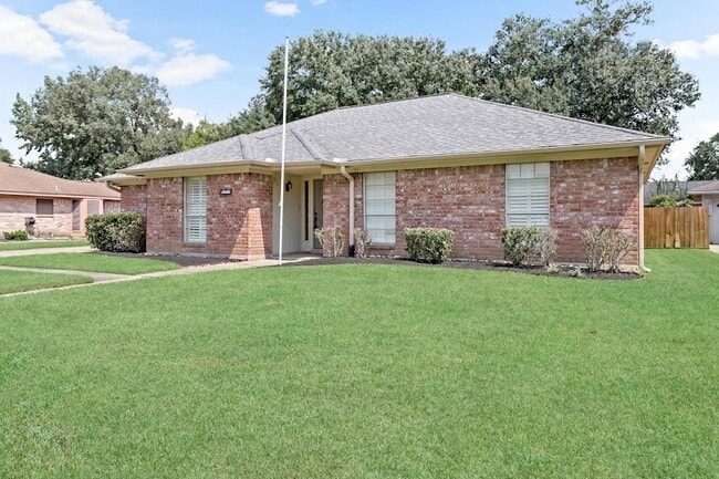 Building Photo - 660 Bancroft Dr