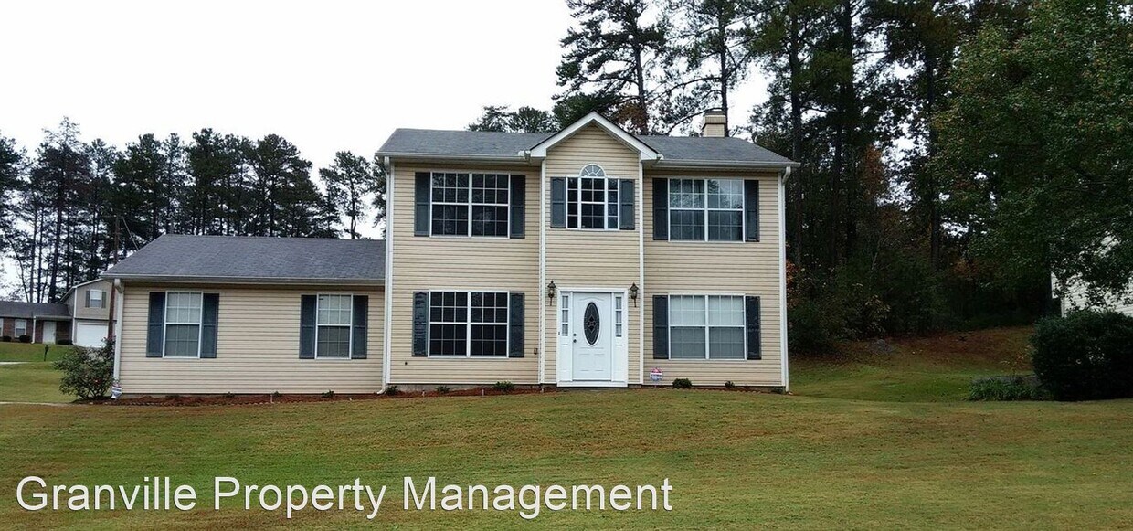 4 br, 2.5 bath House 6557 Rebecca Lou Lane House Rental in Lithonia