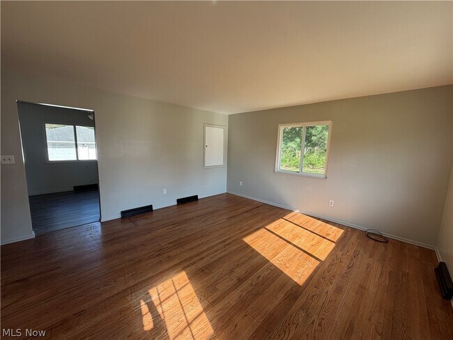 Foto del edificio - 2227 Ogden Ave NW