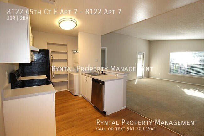 Foto del edificio - 8122 45th Ct E