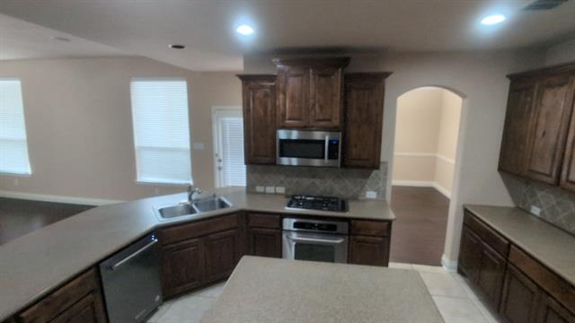 Building Photo - 4401 Vista Glen Ct