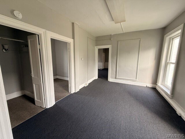 Foto del edificio - 491 Emslie St