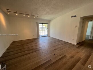 Building Photo - 9715 Hammocks Blvd