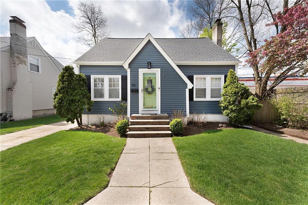 Primary Photo - 46 Hazelwood St