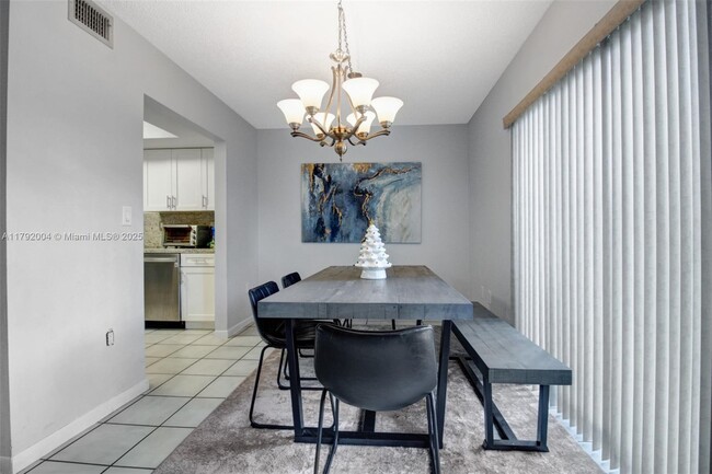 Foto del edificio - 10619 SW 113th Pl