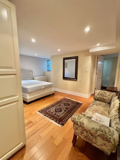 Photo du bâtiment - 120 Crescent Rd