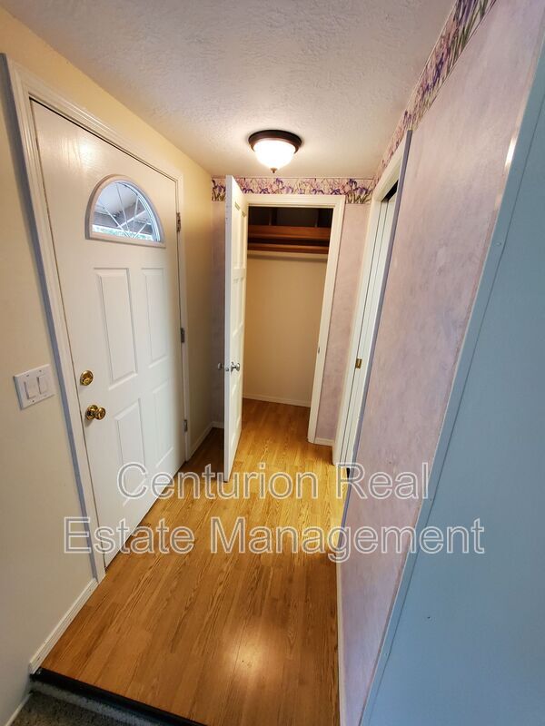 Foto del edificio - 1667 Joseph St S