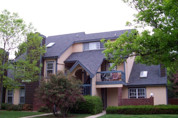 Building Photo - 3565 Windmill Dr