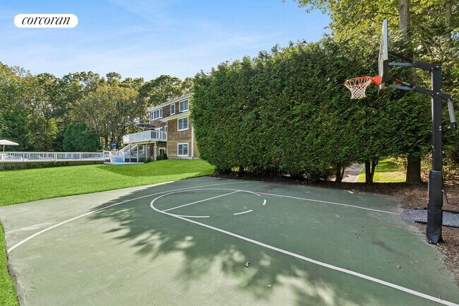 Foto del edificio - 5 Mountain Laurel Ln
