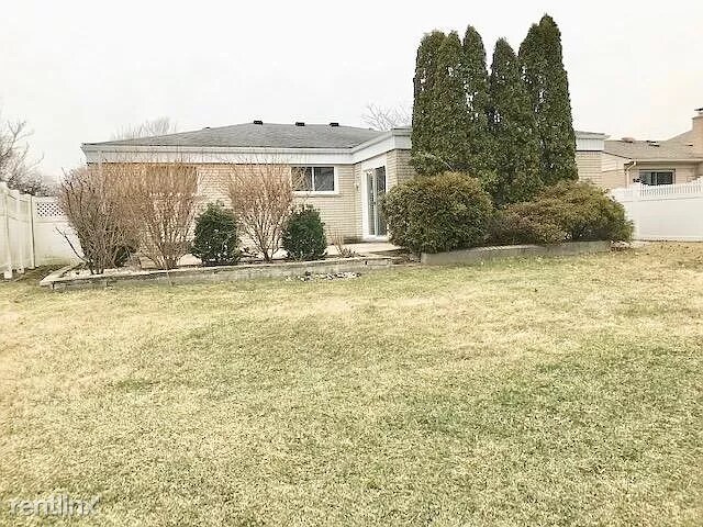 Building Photo - 3 br, 3 bath House - 4729 Forest Ln