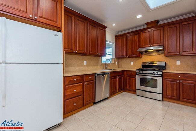 Foto del edificio - Beautiful Home | Remodeled | Near Facebook