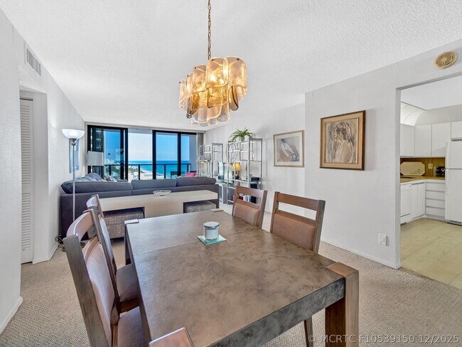 Foto del edificio - 2301 S Ocean Dr