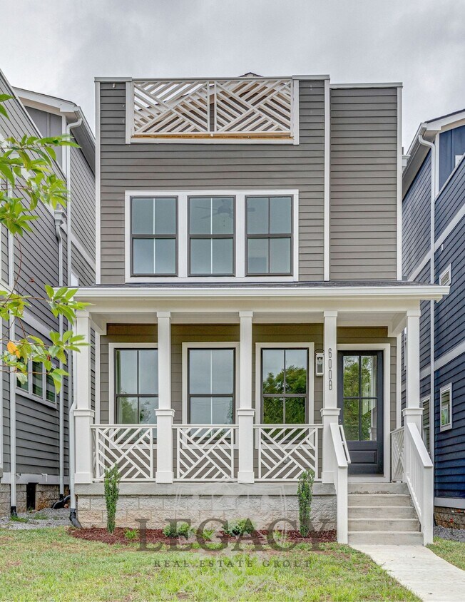 Foto principal - 600 45th Ave N