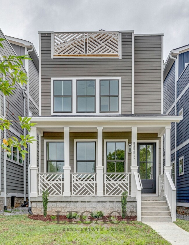 Photo - 600 45th Ave N House