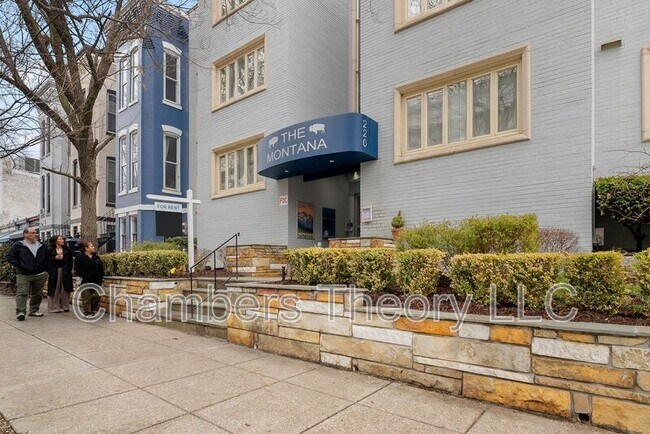 Foto del edificio - 220 2nd St SE