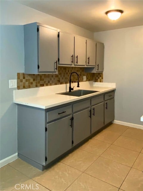 Building Photo - 811 Orchid Ct