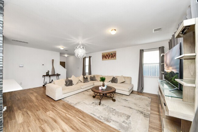 Foto del edificio - 18611 Cooper Ravine Wy