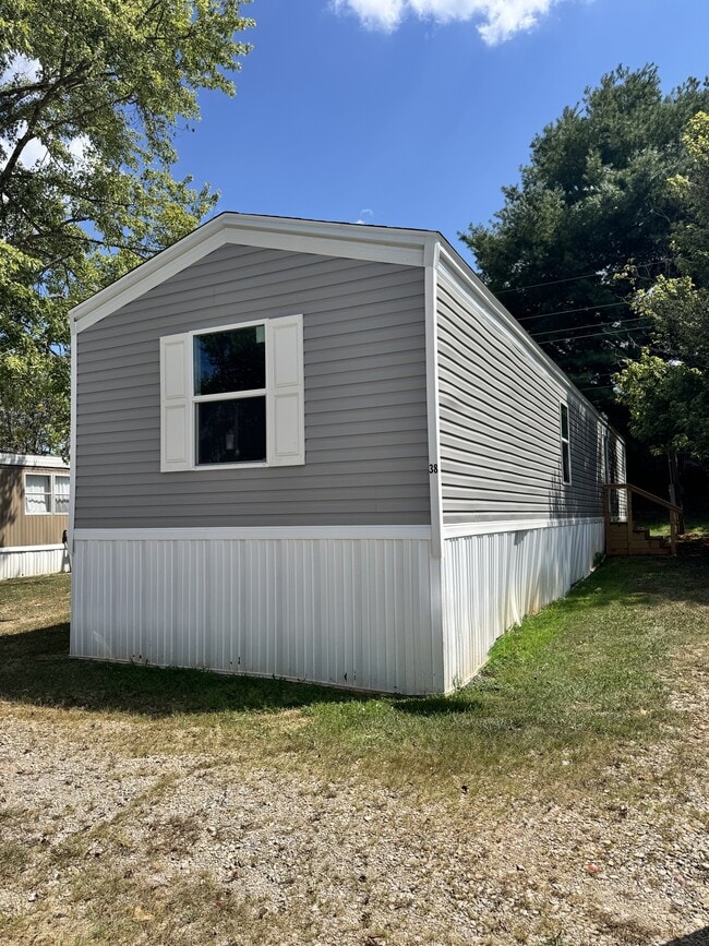 Building Photo - 113 Ringgold Rd