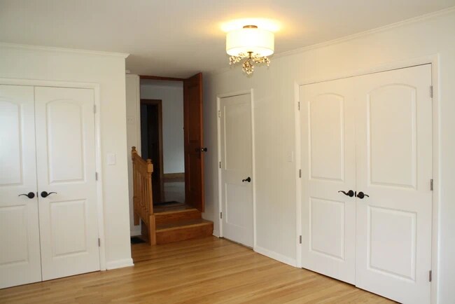 Foto del edificio - 810 E 1st St