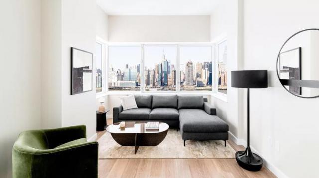 Foto del edificio - 3 bedroom in LONG ISLAND CITY NY 11101