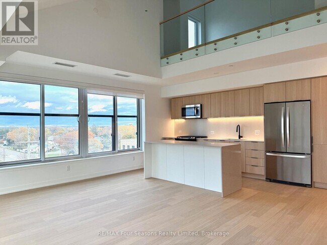 Photo du bâtiment - 31 Huron St