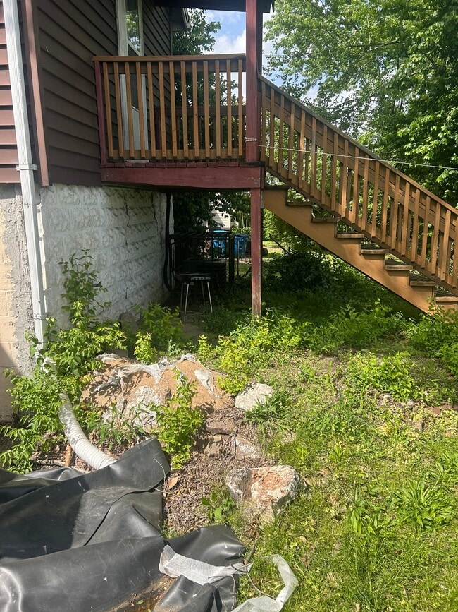 Building Photo - 1338 Gregan Pl