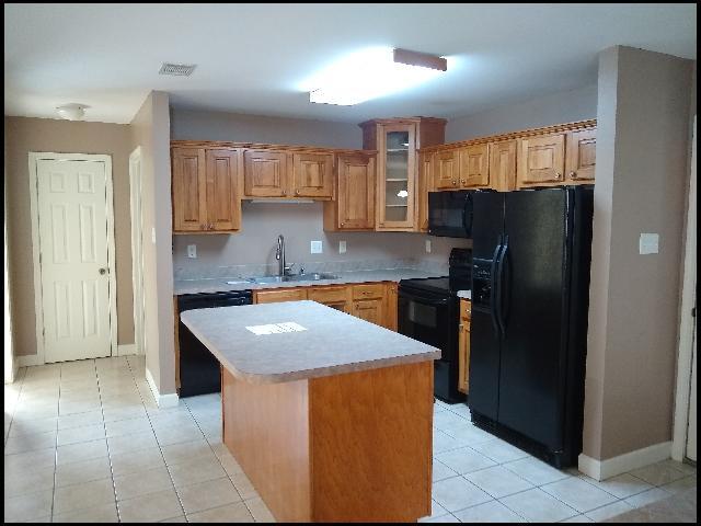 Building Photo - 11617 Ridgetop Dr