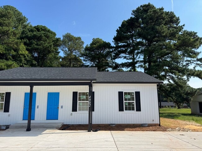 Building Photo - Brand New Two Bedroom Duplex in Denver