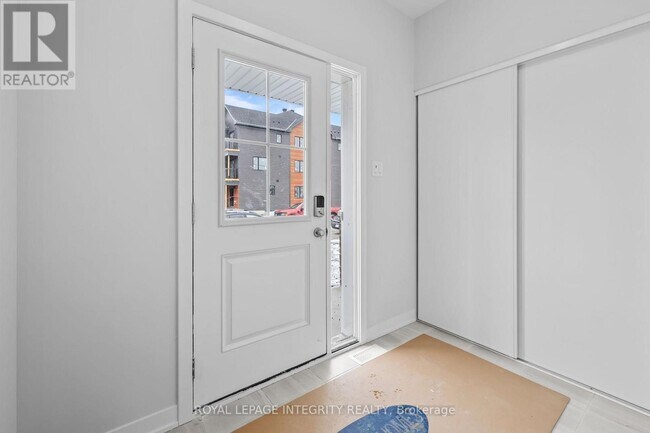 Building Photo - 701 Tincture Pl