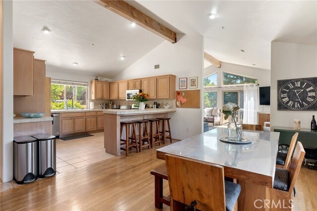 Building Photo - 1733 Arteique Rd