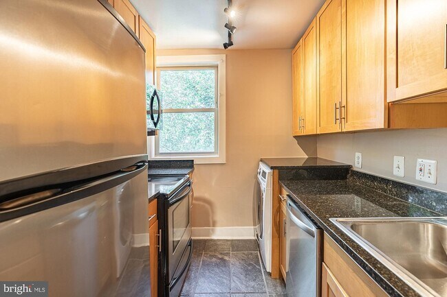 Foto del edificio - 2850 Hartford St SE