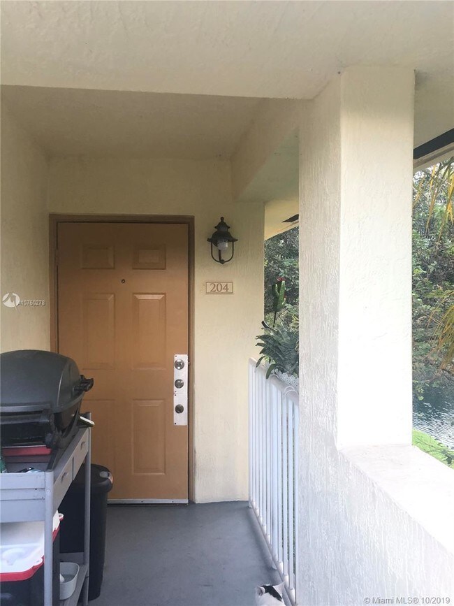 Foto del edificio - 6220 SW 47th Ct