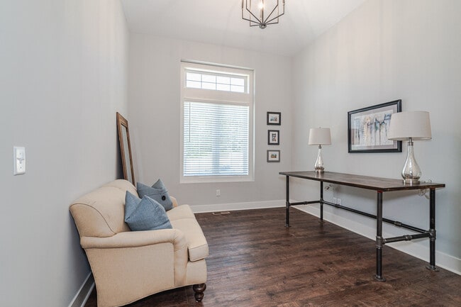 Foto del edificio - 5070 Ranchview Ln N