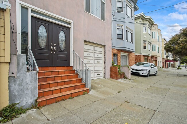 Foto del edificio - Spacious 3Bd/2Ba in SF Richmond District!