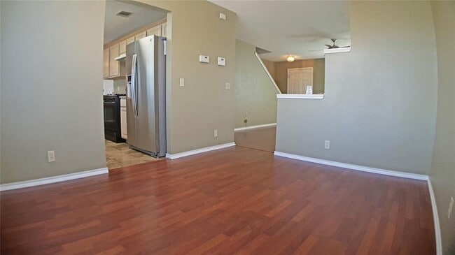 Foto del edificio - 13302 Bennington Ln