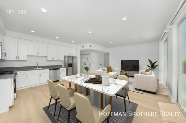 Building Photo - 14825 Delano St Van Nuys, CA 91411