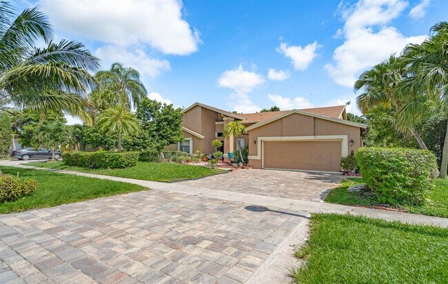 Foto del edificio - 6585 NW 46th St