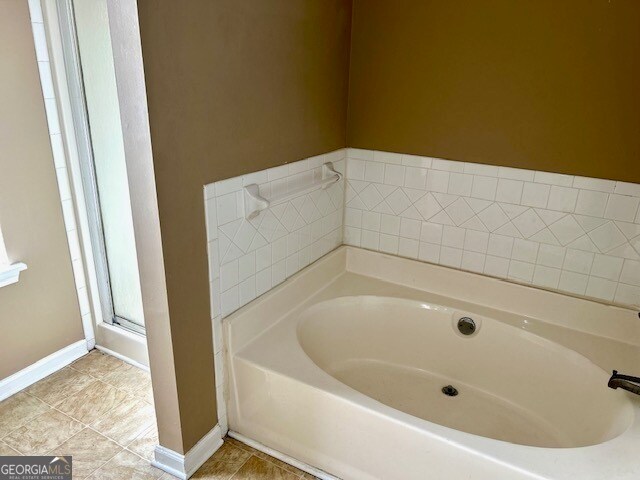 Building Photo - 4034 Robin Cir