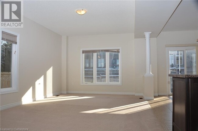 Building Photo - 341 Stonehenge Dr
