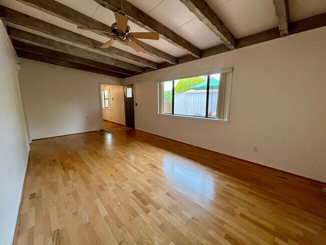 Foto del edificio - Unfurnished Long-term rental, Procure Only