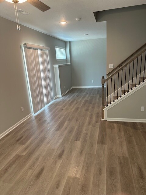 Sala de estar - 904 Pampas Cir