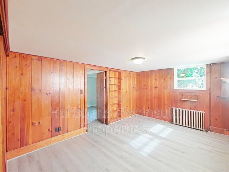 949 Washington Ave Unit C, Bremerton, WA 98337 Condo for Rent in